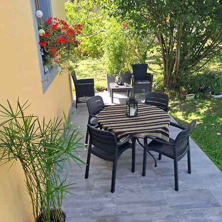Casa vacanze Maison Les Geraniums Parking Prive Moto