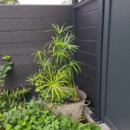 Maison Les Géraniums Parking Privé Moto Hébergement de vacances *